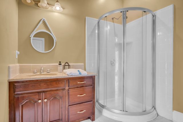 202 North Clydeton Road, Waverly, TN 37185