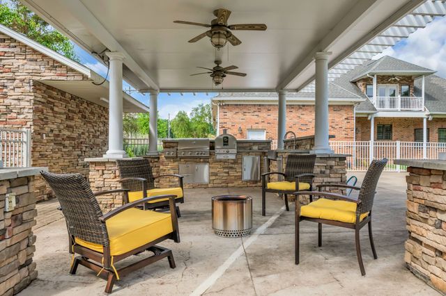 202 North Clydeton Road, Waverly, TN 37185