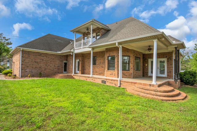 202 North Clydeton Road, Waverly, TN 37185