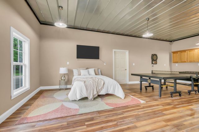 202 North Clydeton Road, Waverly, TN 37185