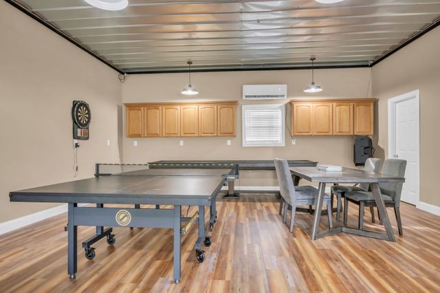 202 North Clydeton Road, Waverly, TN 37185