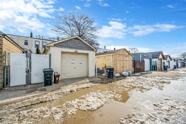 10710 111th Street, Richmond Hill, NY 11419