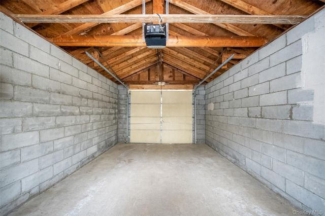 10710 111th Street, Richmond Hill, NY 11419