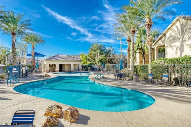 6675 Caporetto Lane 104, North Las Vegas, NV 89084