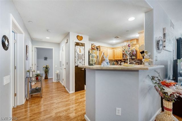 6675 Caporetto Lane 104, North Las Vegas, NV 89084