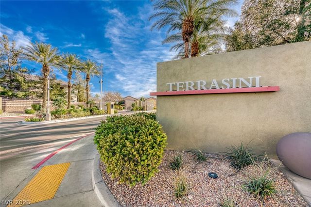 6675 Caporetto Lane 104, North Las Vegas, NV 89084