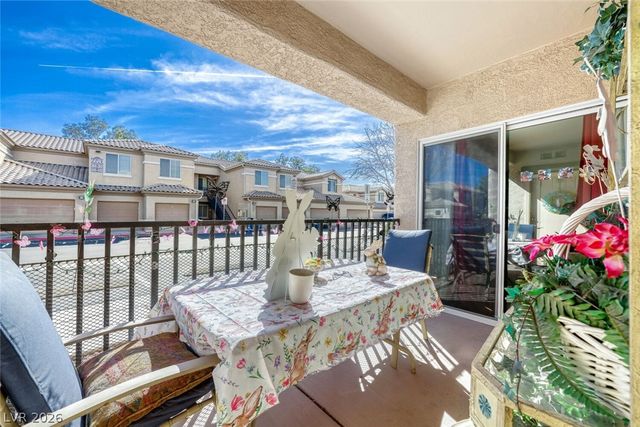6675 Caporetto Lane 104, North Las Vegas, NV 89084