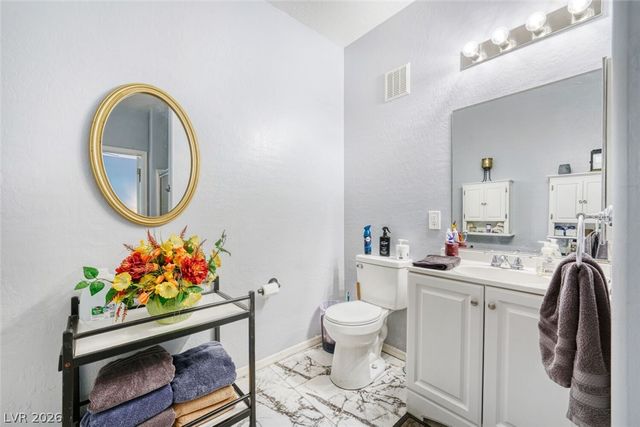 6675 Caporetto Lane 104, North Las Vegas, NV 89084