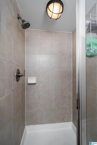 401 20th St S Apt 113, Birmingham, AL 35233