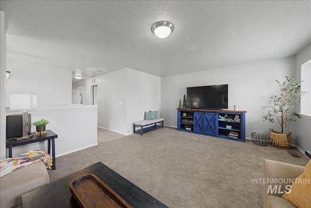 681 W Archerfield St, Meridian, ID 83646