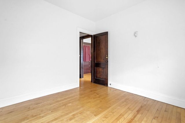 1941 Fremont Avenue S 6, Minneapolis, MN 55403