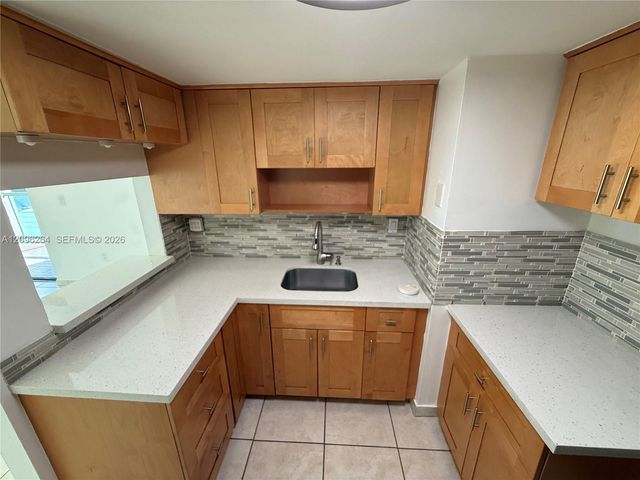 11750 SW 18th Street 208-1, Miami, FL 33175