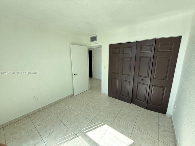 11750 SW 18th Street 208-1, Miami, FL 33175