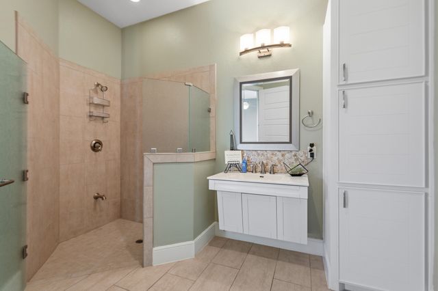 3805 Ledgestone Court, Richardson, TX 75082