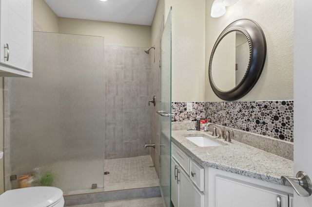 3805 Ledgestone Court, Richardson, TX 75082