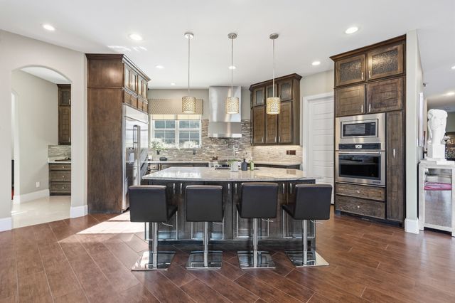 3805 Ledgestone Court, Richardson, TX 75082