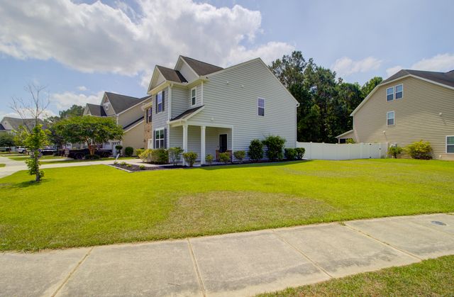 415 Fetterbush Drive, Moncks Corner, SC 29461