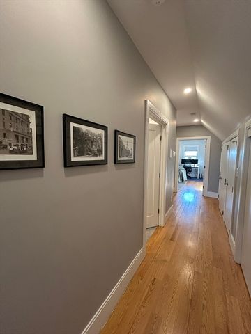 319 Washington St. 3, Somerville, MA 02143