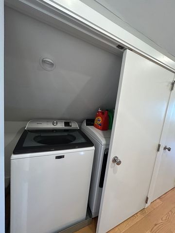 319 Washington St. 3, Somerville, MA 02143