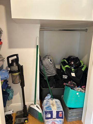 319 Washington St. 3, Somerville, MA 02143