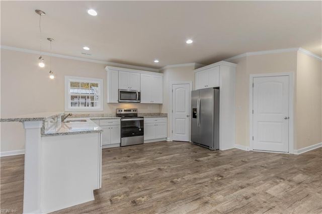 6309 Freeman AVE, Suffolk, VA 23435