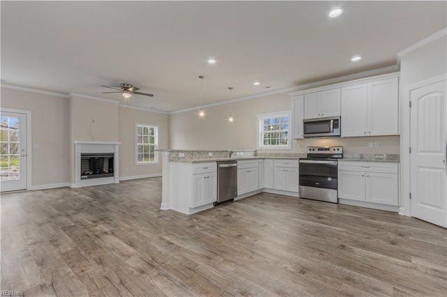 6309 Freeman AVE, Suffolk, VA 23435