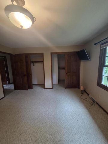 5778 Apple Blossom LANE, West Bend, WI 53095