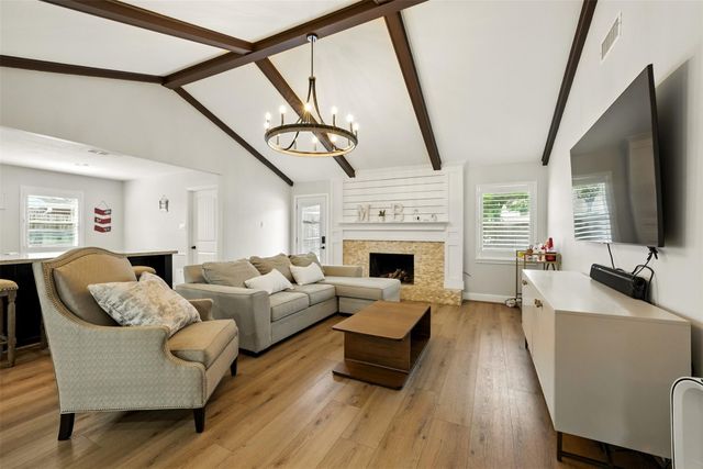 10718 Chevy Chase Drive, Houston, TX 77042