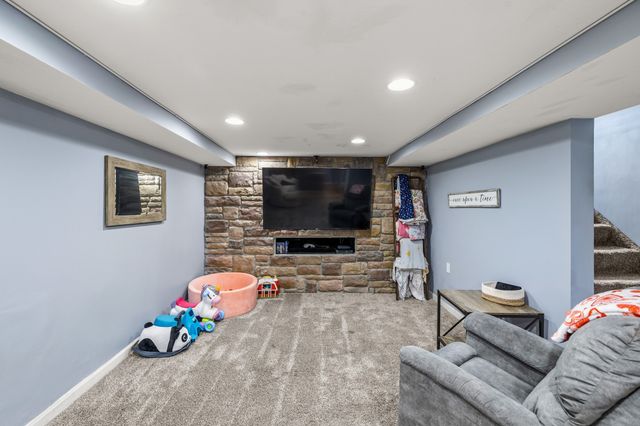 1513 62nd Street, Des Moines, IA 50311