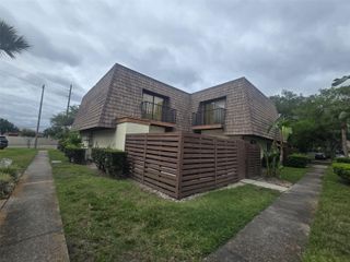 15446 E POND WOODS DRIVE 15446, Tampa, FL 33618