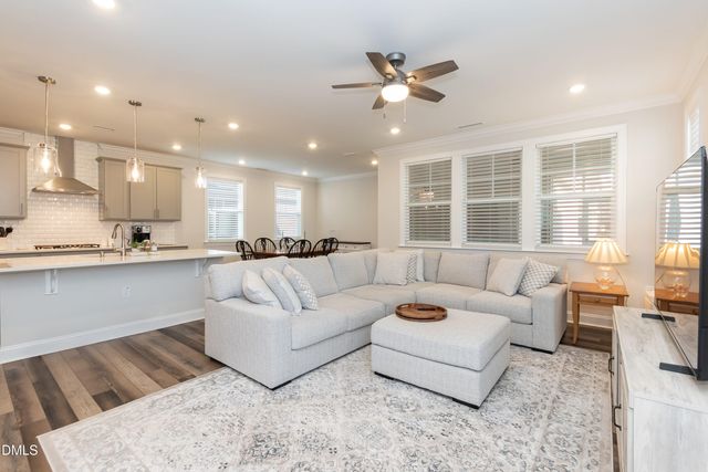 1985 Rosedale Ridge Avenue, Wake Forest, NC 27587