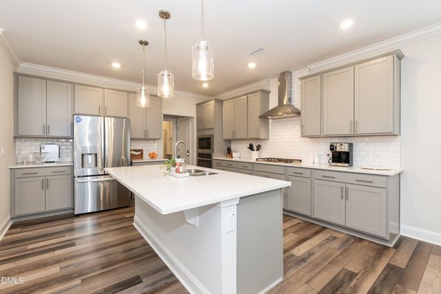 1985 Rosedale Ridge Avenue, Wake Forest, NC 27587