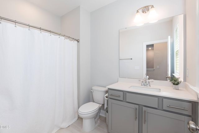 1985 Rosedale Ridge Avenue, Wake Forest, NC 27587