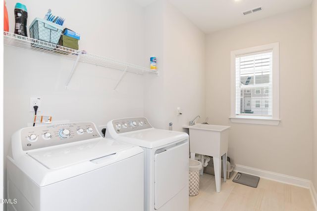 1985 Rosedale Ridge Avenue, Wake Forest, NC 27587