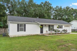 537 Greenbury Dr, Cantonment, FL 32533