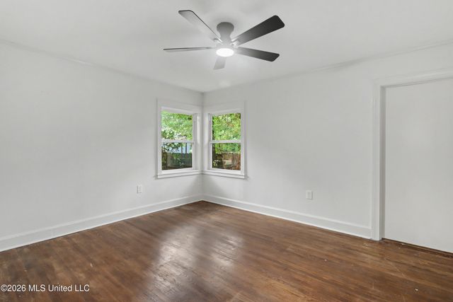 2004 Ridgeway Lane, Hattiesburg, MS 39401