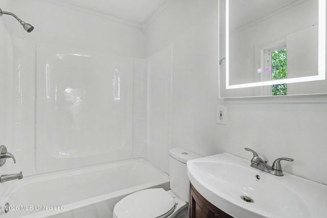 2004 Ridgeway Lane, Hattiesburg, MS 39401