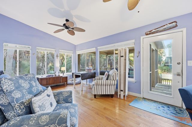 418 E Ashley Avenue, Folly Beach, SC 29439