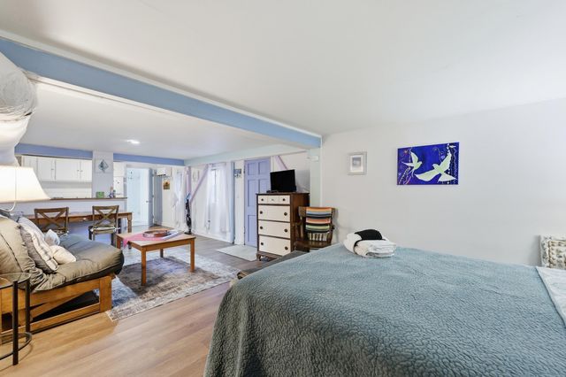 418 E Ashley Avenue, Folly Beach, SC 29439