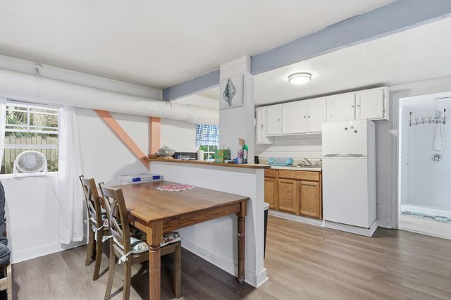 418 E Ashley Avenue, Folly Beach, SC 29439