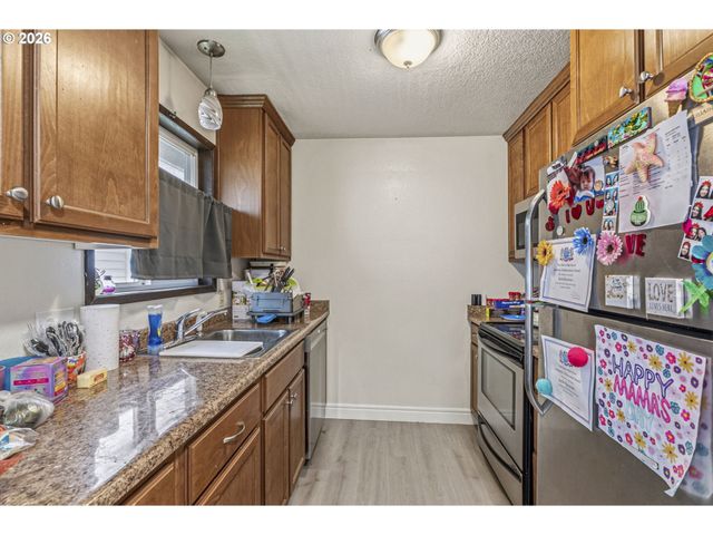 733 DELAWARE St, Longview, WA 98632