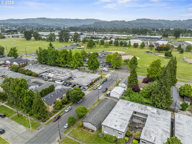 733 DELAWARE St, Longview, WA 98632