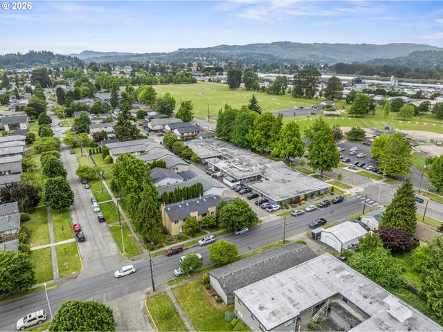 733 DELAWARE St, Longview, WA 98632