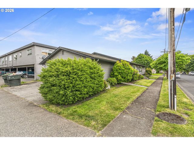 733 DELAWARE St, Longview, WA 98632