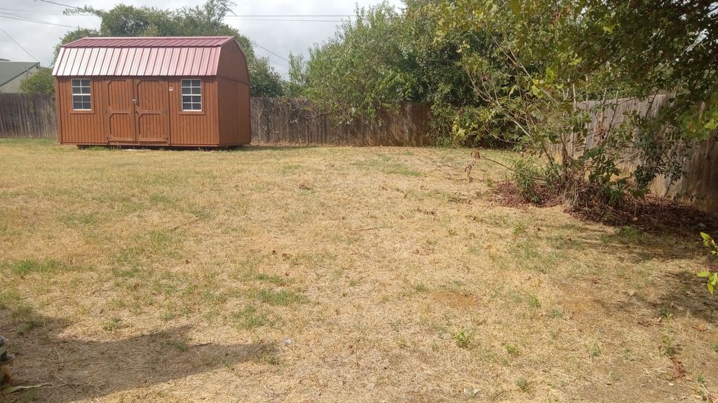 2727 N Hill Terrace, Keene, TX 76031 — photo 3