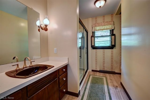 5183 Woodruff Street NW, Dover, OH 44622