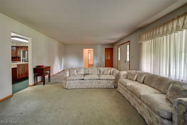 5183 Woodruff Street NW, Dover, OH 44622