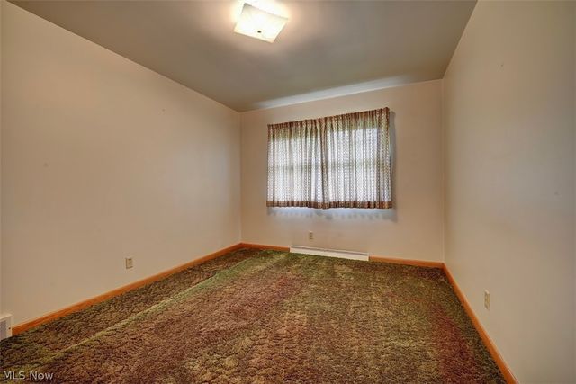 5183 Woodruff Street NW, Dover, OH 44622