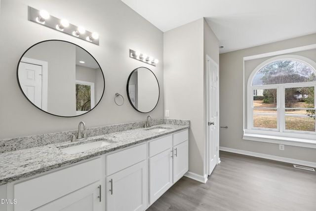 22 Lafoy Drive, Clayton, NC 27527