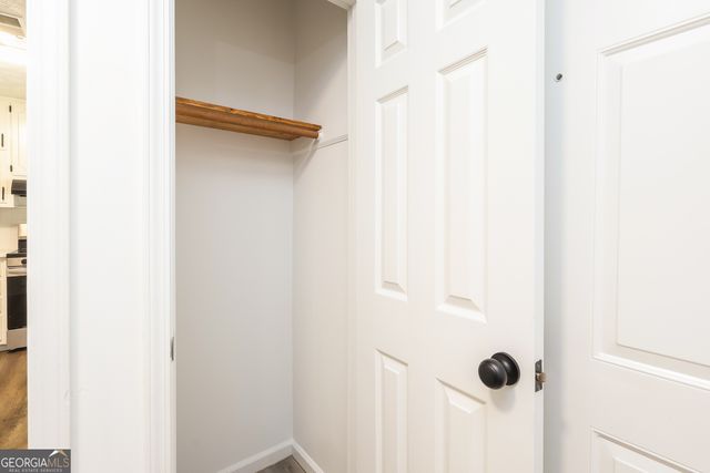 415 Williamsburg Way, Fayetteville, GA 30214
